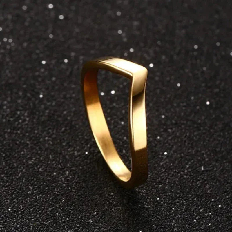 Anel Prestigious Trinity Liso Lenogue Ouro / 14