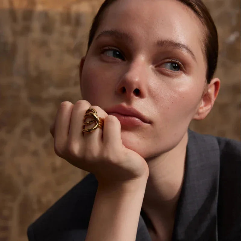 Anel Radiant Geométrico Metálico Design único Lenogue Ouro / 16