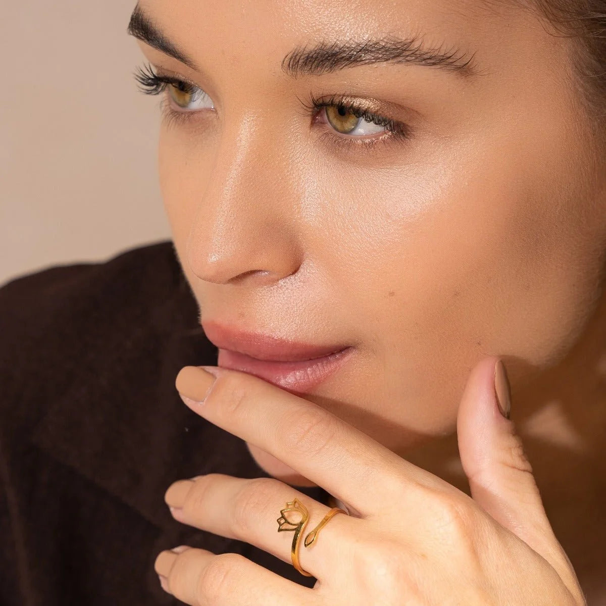 Anel Royal Flor de Lótus Lenogue Ouro / Ajustável