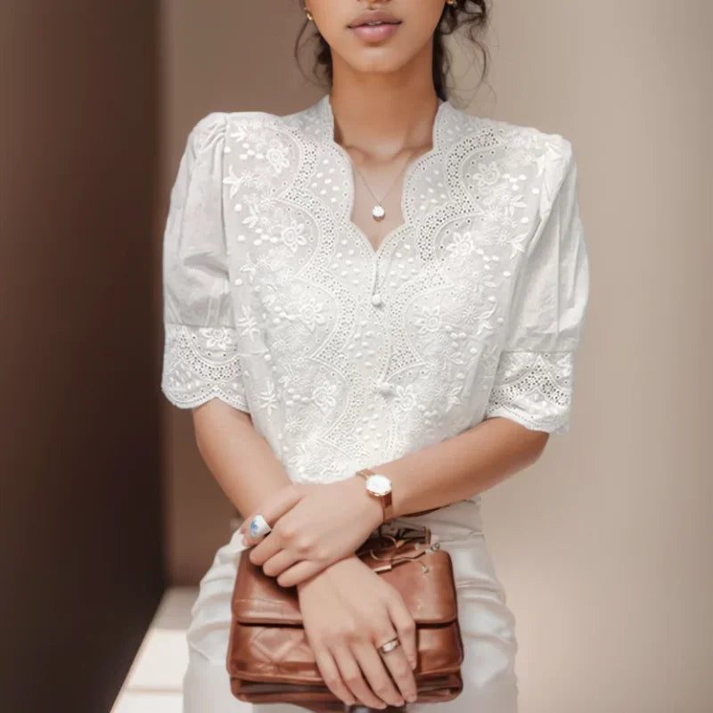 Blusa Casual em Algodão com Bordado e Manga Bufante Lenogue