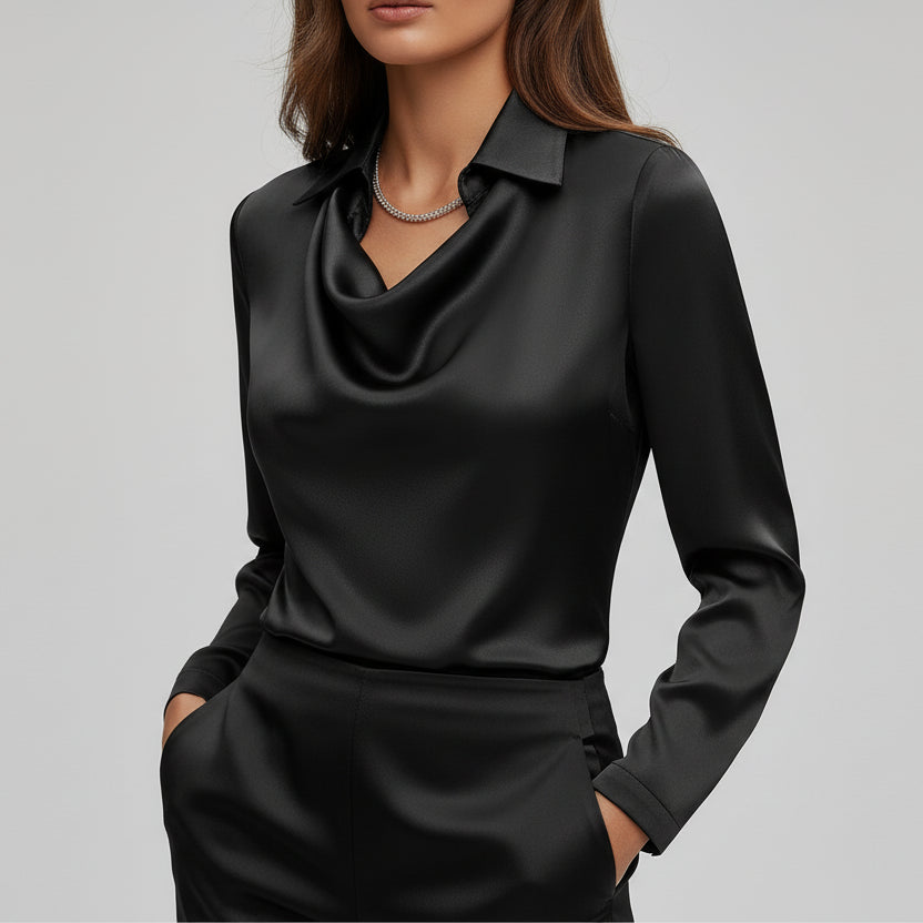 Blusa de Cetim Gola Camiseira Decote Drapeado Lenogue