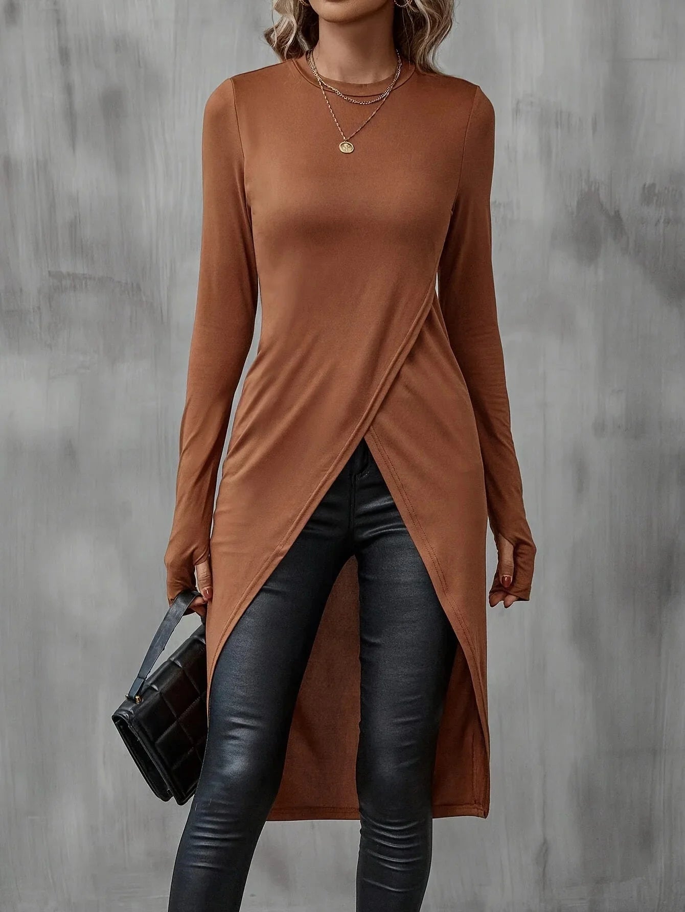 Blusa de Malha Transpassada Assimétrica Lenogue