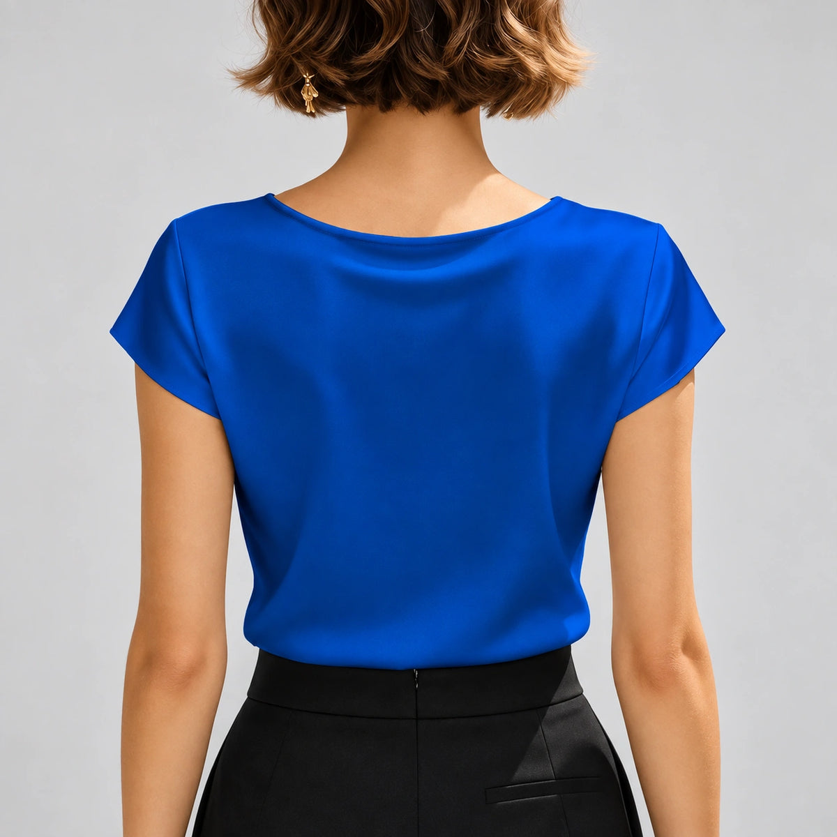 Blusa de Poliéster com Decote V e Manga Curta Raffiné Lenogue