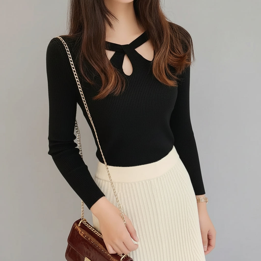 Blusa de Tricot Canelado com Recorte no Decote Lenogue Preto