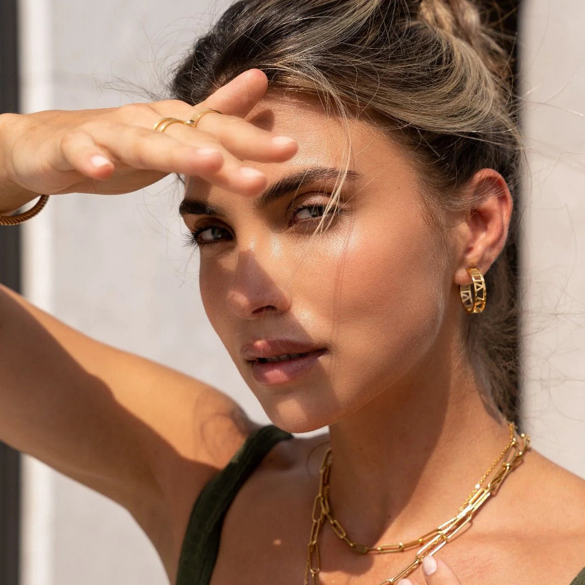Brinco Glamorous de Argola Numeral Lenogue Ouro