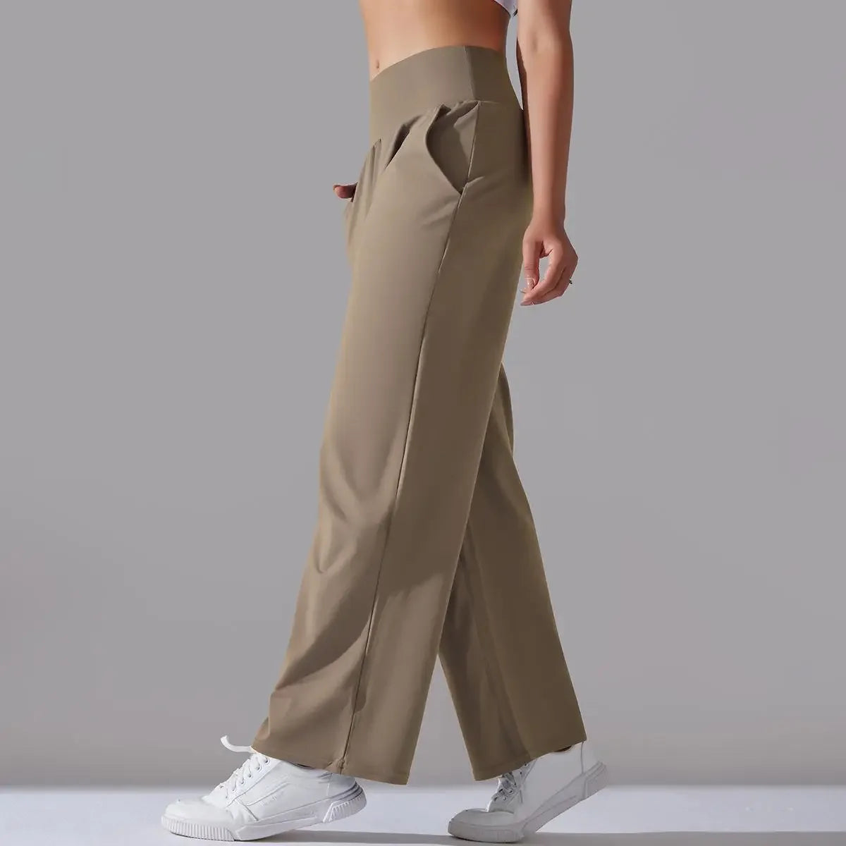 Calça Esportiva de Malha Tecnológica Cintura Alta Wide Leg Lenogue