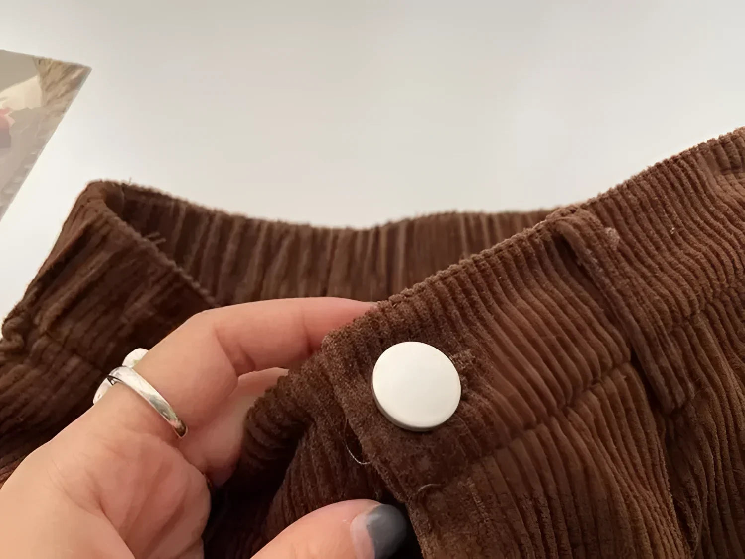 Calça Reta de Cintura Alta em Veludo Cotelê para Outono Lenogue