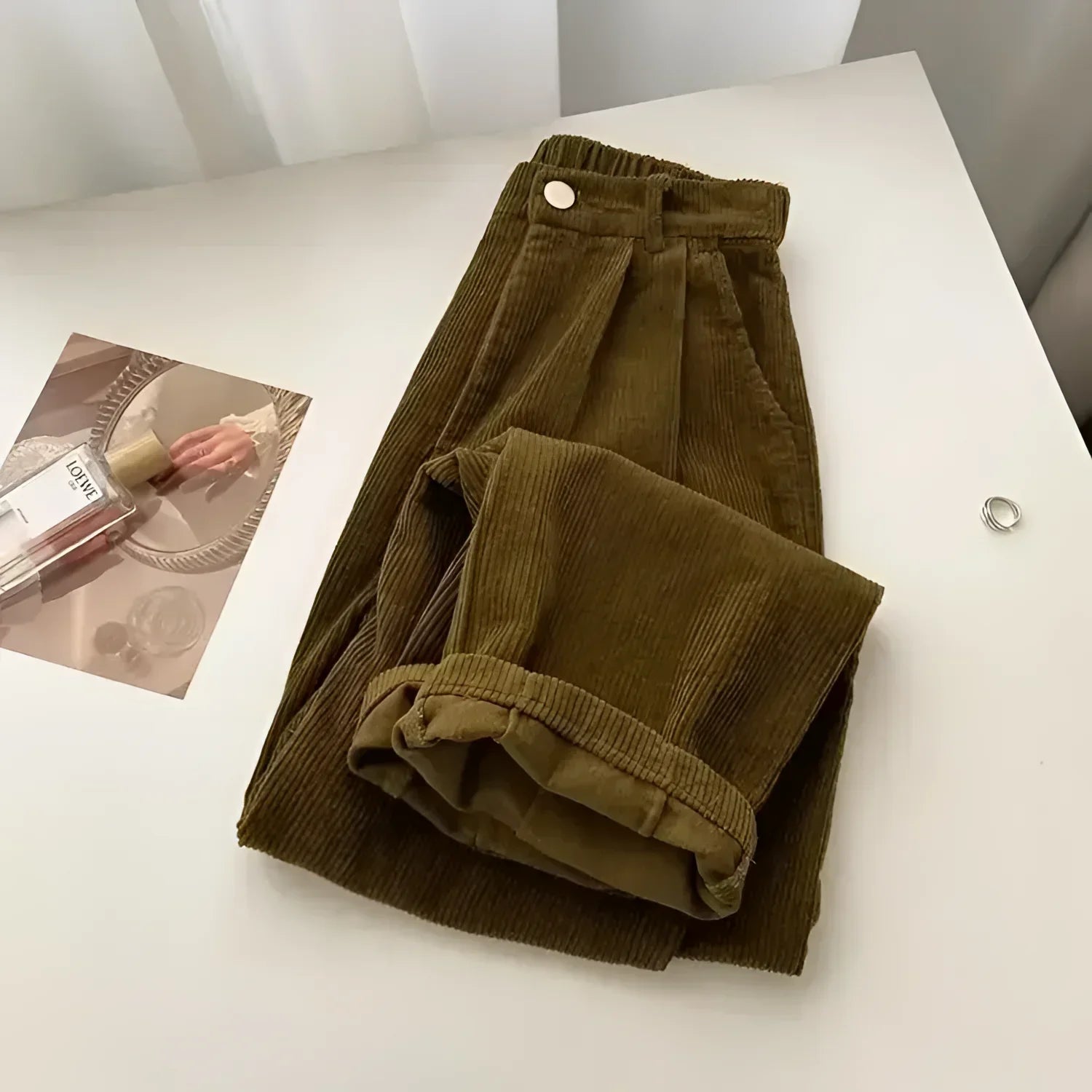 Calça Reta de Cintura Alta em Veludo Cotelê para Outono Lenogue Caqui / p