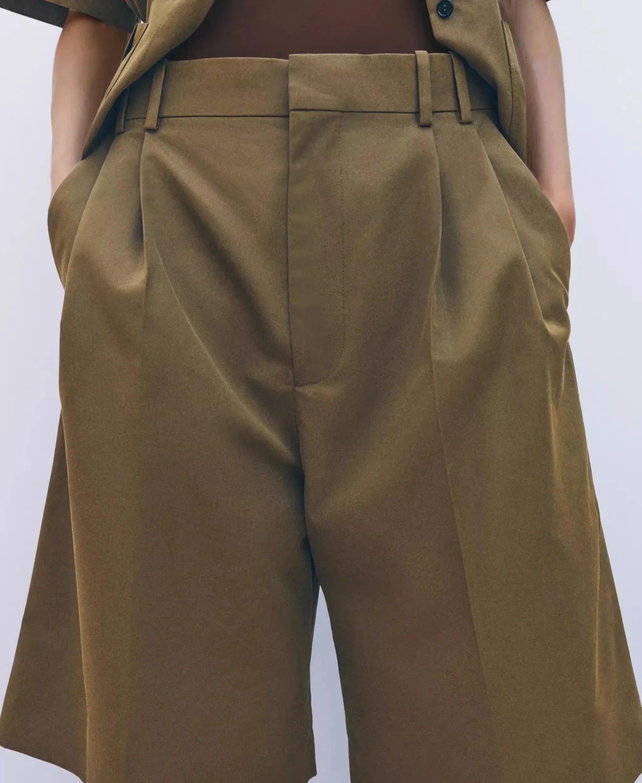 Conjunto Casual com Camisa de Bolsos e Shorts para Verão Lenogue