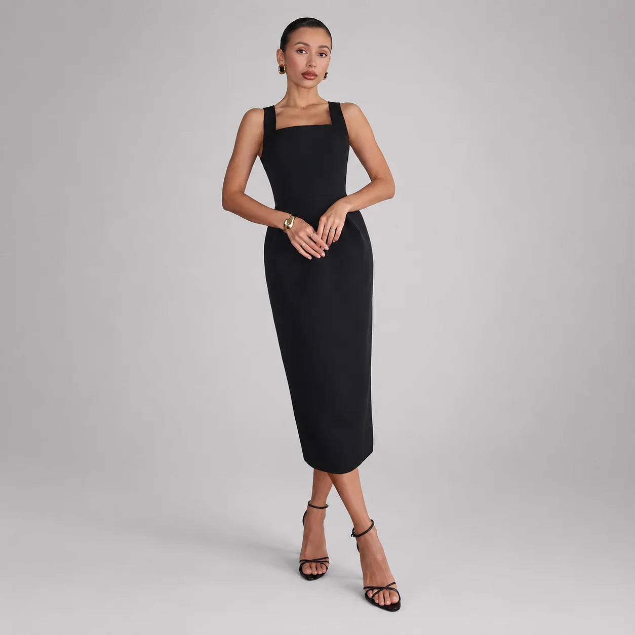 Conjunto com Vestido e Capa Xale Slim élégant Lenogue