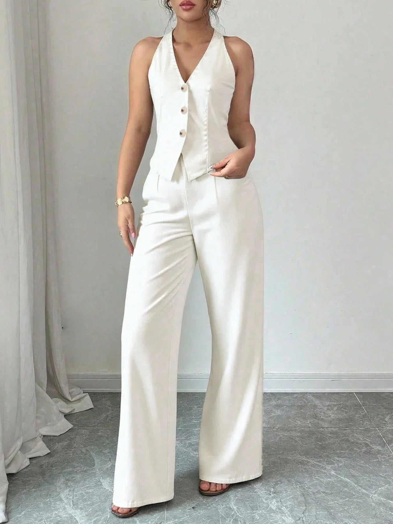 Conjunto Pantalona Wide Leg Halter Decote v Cintura Alta Chic Lenogue
