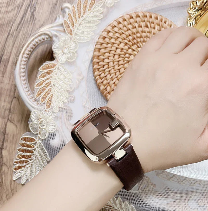 Relógio Feminino Quartzo Ultrafino Couro Legítimo Lenogue Marrom