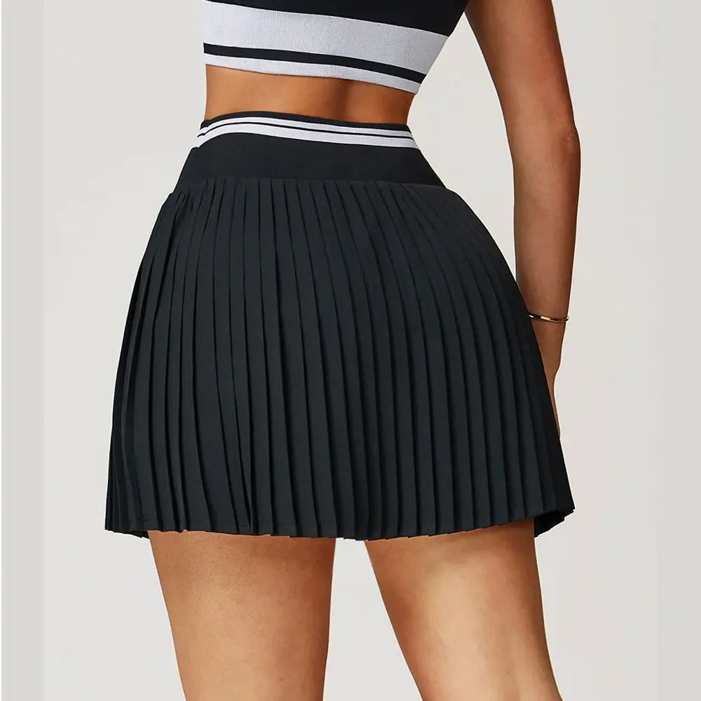 Saia Shorts de Nylon Plissada com Elastano e Cós Alto Lenogue