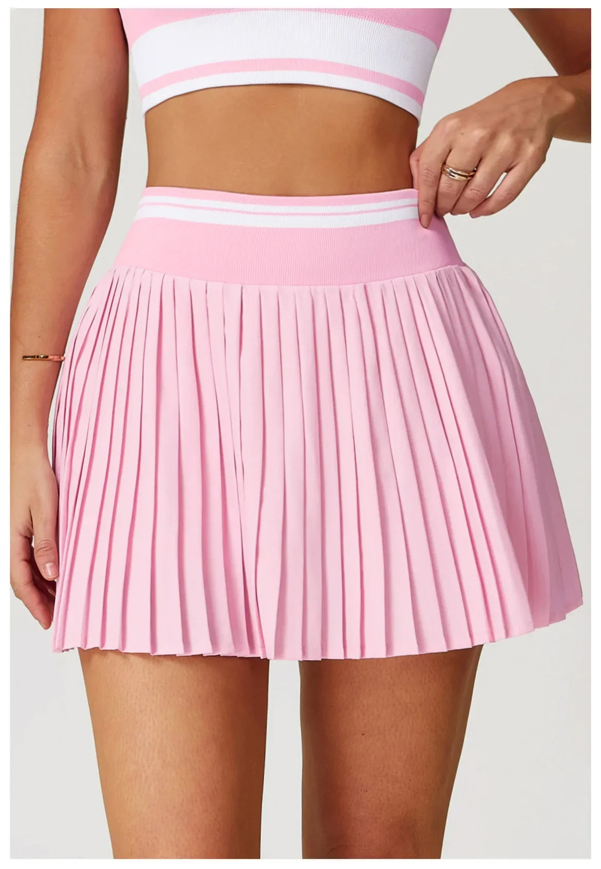 Saia Shorts de Nylon Plissada com Elastano e Cós Alto Lenogue