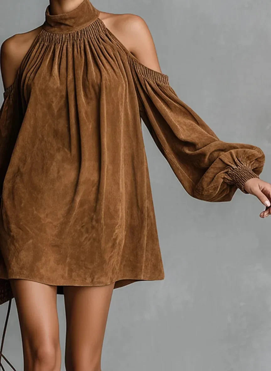 Vestido Curto Camurça Sintética Gola Alta Manga Bufante Lenogue