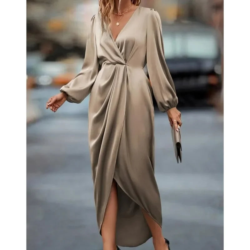 Vestido Longo de Cetim Drapeado Decote v Manga Longa Lenogue