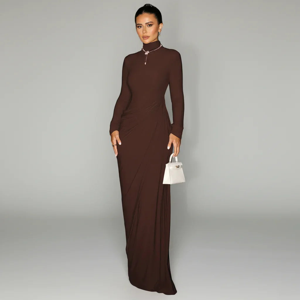 Vestido Longo Tubinho Gola Alta com Franzido Manga Longa Lenogue Marrom / p