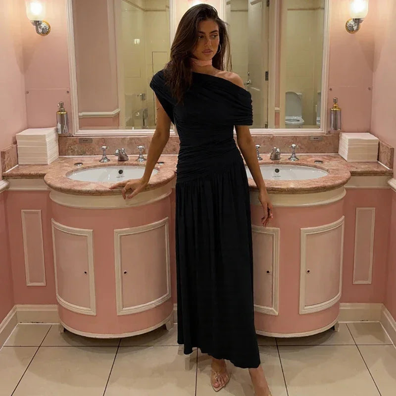 Vestido Longo um Ombro só com Franzido e Pregas Lenogue