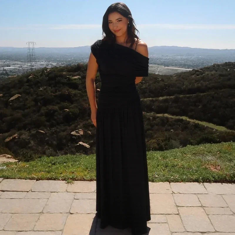 Vestido Longo um Ombro só com Franzido e Pregas Lenogue