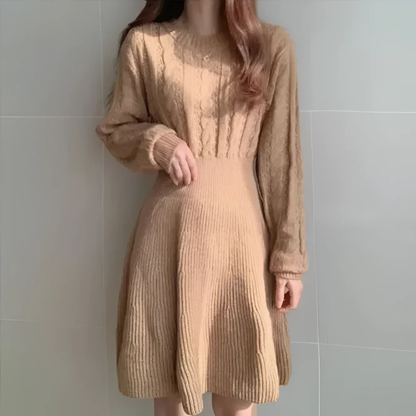 Vestido Midi em Tricot Off White para Estilo Casual Chic Lenogue