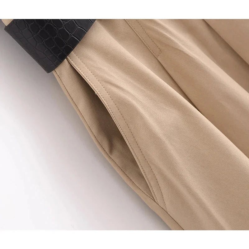 Vestido Midi Plissado em Tricot com Cinto para Festas Lenogue