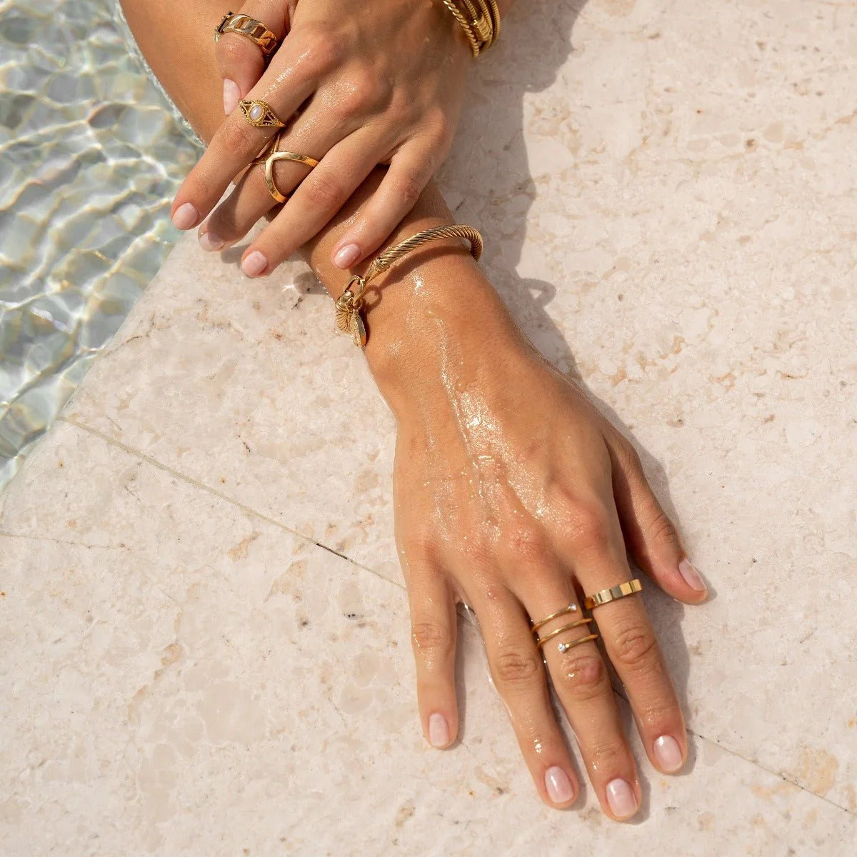 Aliança Glamorous Quadrada Anatômica Lenogue