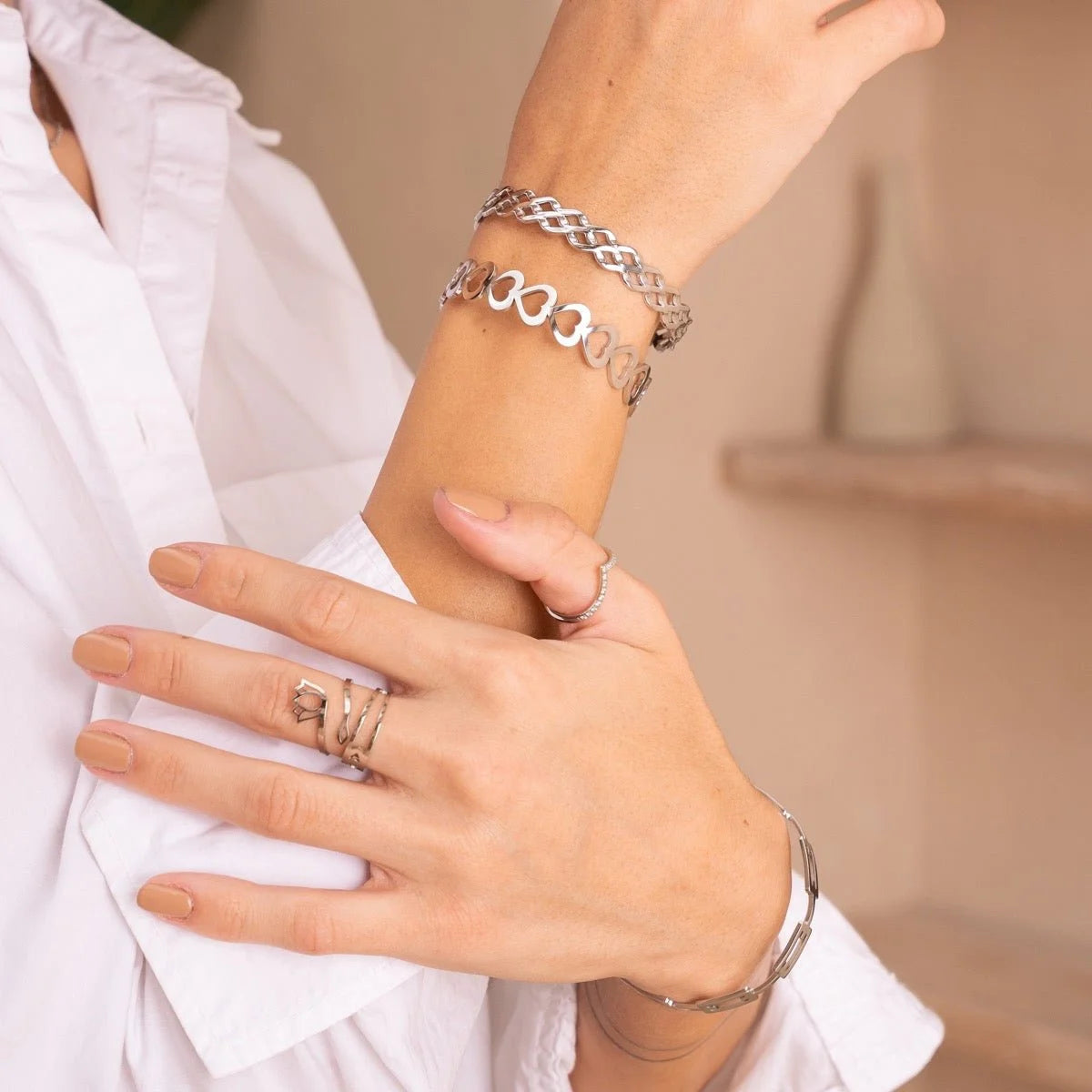 Anel Glamorous Olho Grego Ajustável Prata Lenogue