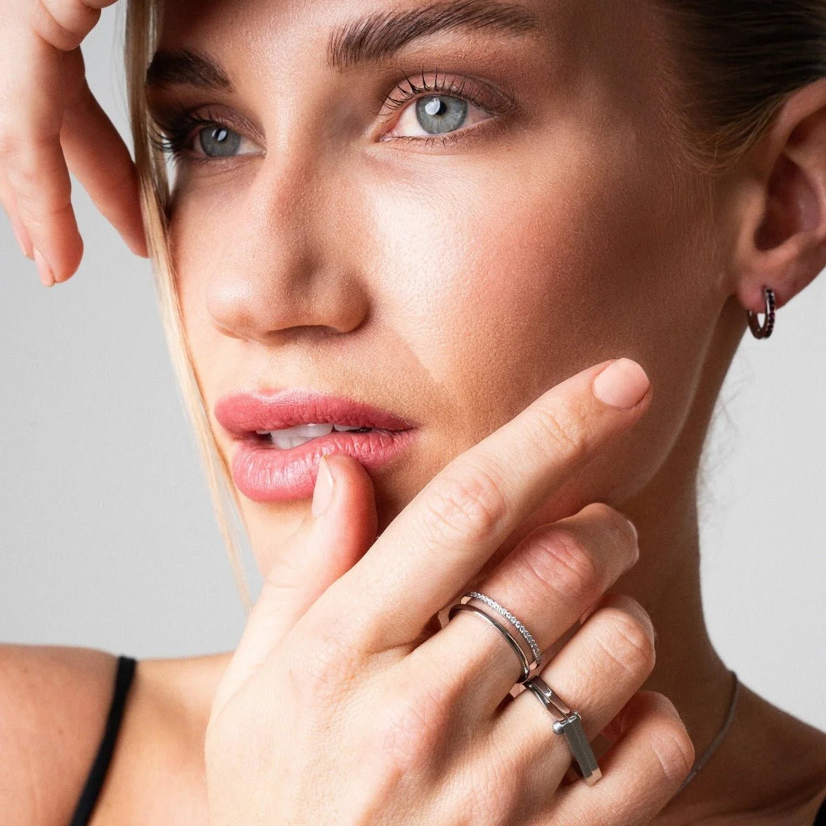 Anel Glamorous Vienne Duplo Prata Lenogue / 14