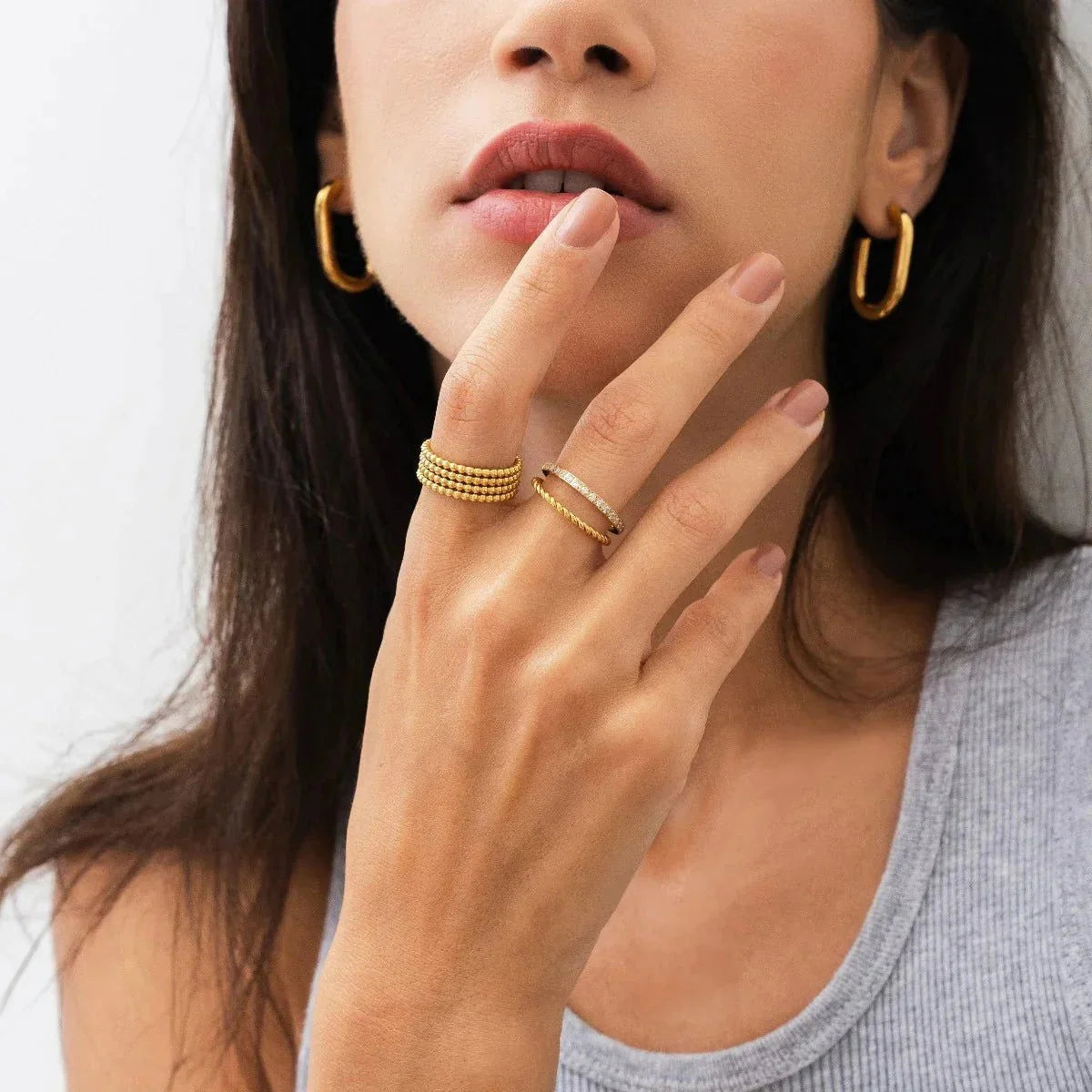 Anel Luxurious Esferas Icônica Lenogue