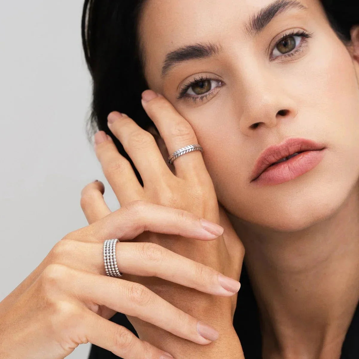 Anel Pure Esferas Icônica Prata Lenogue / 14