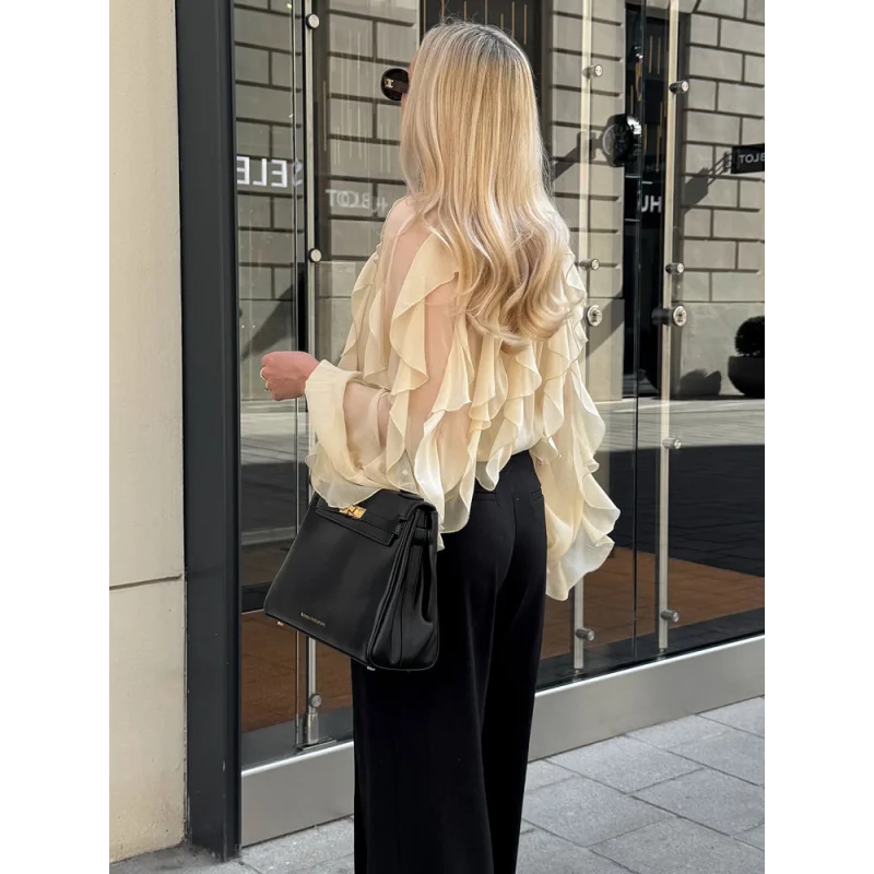 Blusa Casual em Chiffon com Babados e Manga Borboleta Lenogue