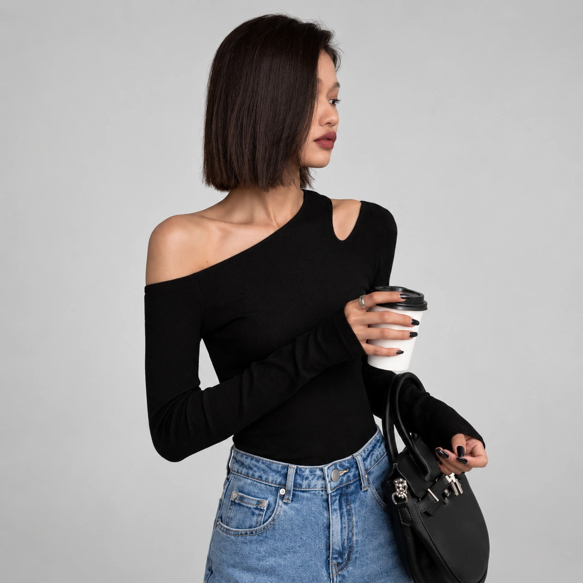 Blusa de Tricô Ombro a Ombro e Manga Longa Soirée Lenogue