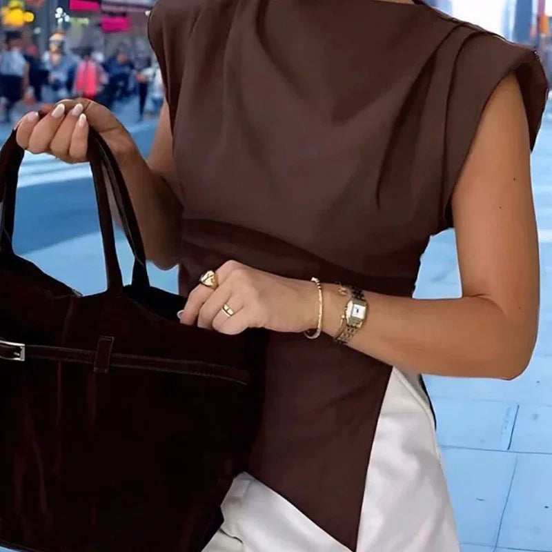 Blusa sem Mangas Alfaiataria Gola Alta Barra Assimétrica Lenogue