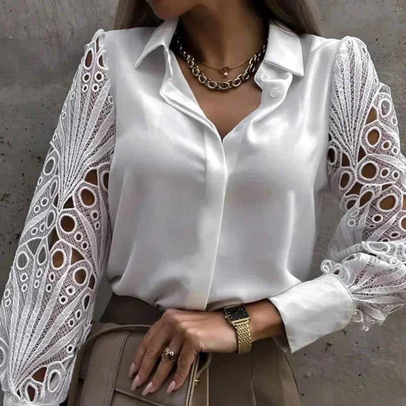Blusa Social com Renda Vazado e Botões Branca Lenogue