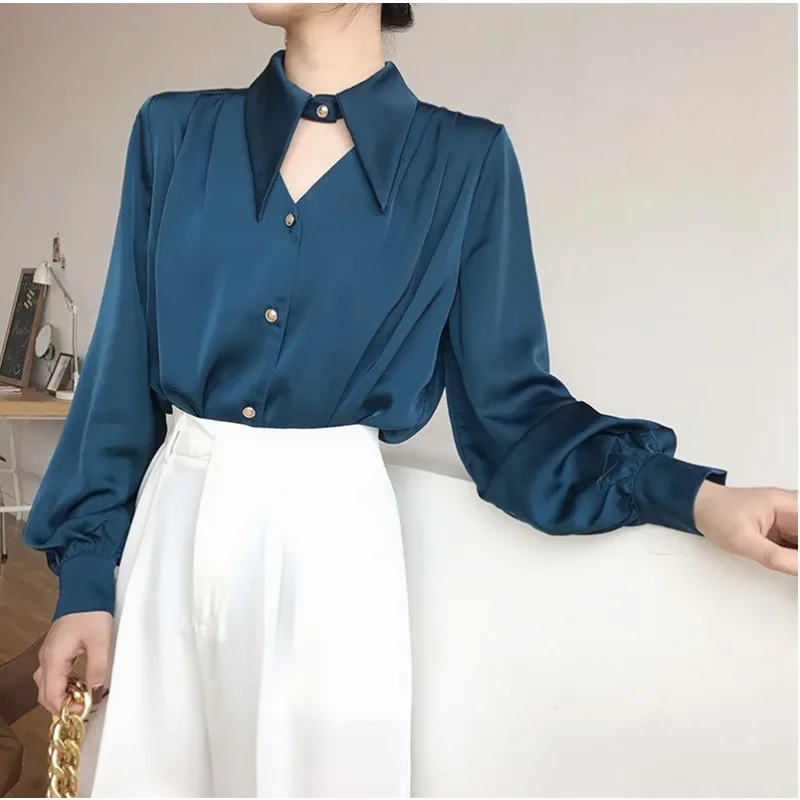 Blusa Social em Cetim com Gola Clássica e Botões Lenogue Azul / p