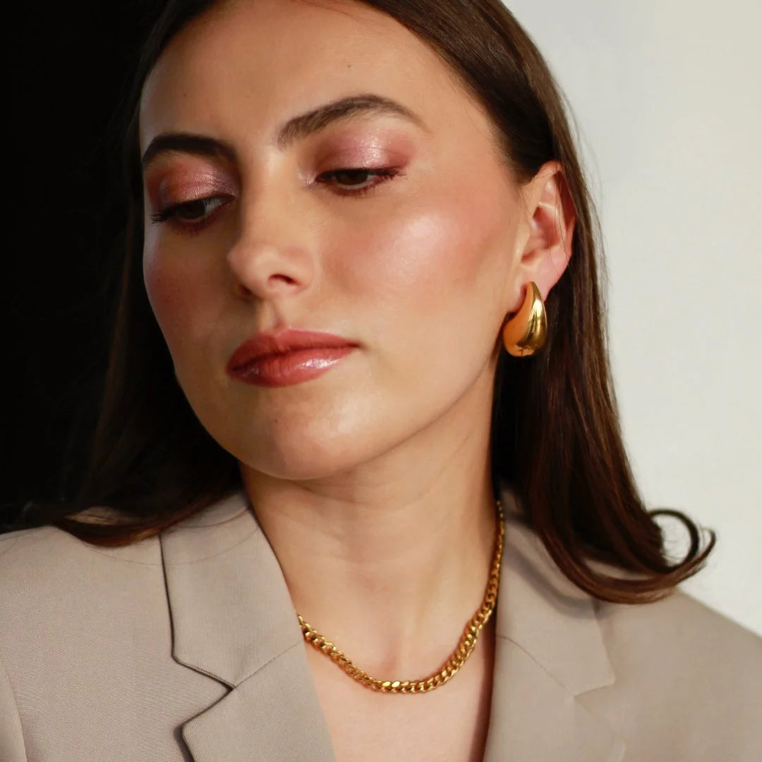 Brinco Glamorous Gota Hailey Lenogue