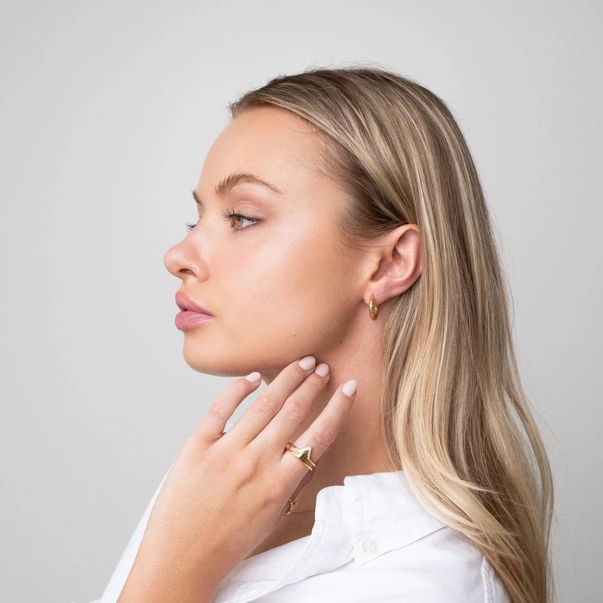 Brinco Luxurious de Argola Texturizado Lenogue Ouro