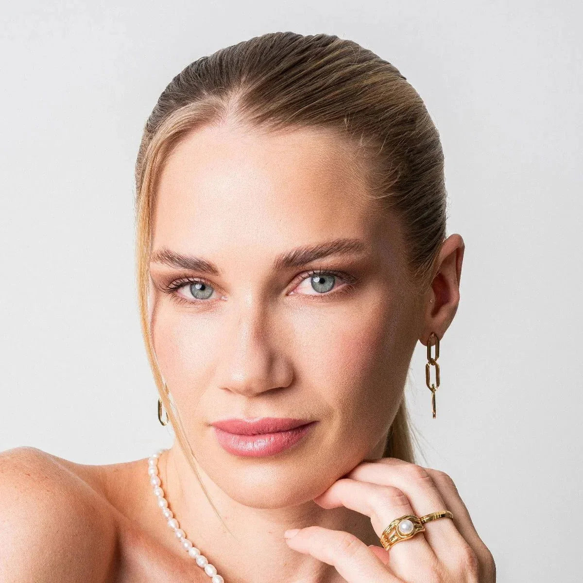 Brincos Noble Pendentes Elo Lenogue Ouro