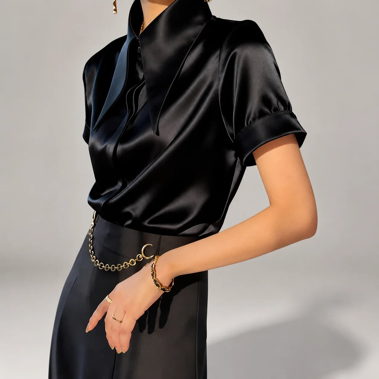 Camisa de Manga Curta Lisa com Gola Lapela Casual Chic Lenogue Preto / p