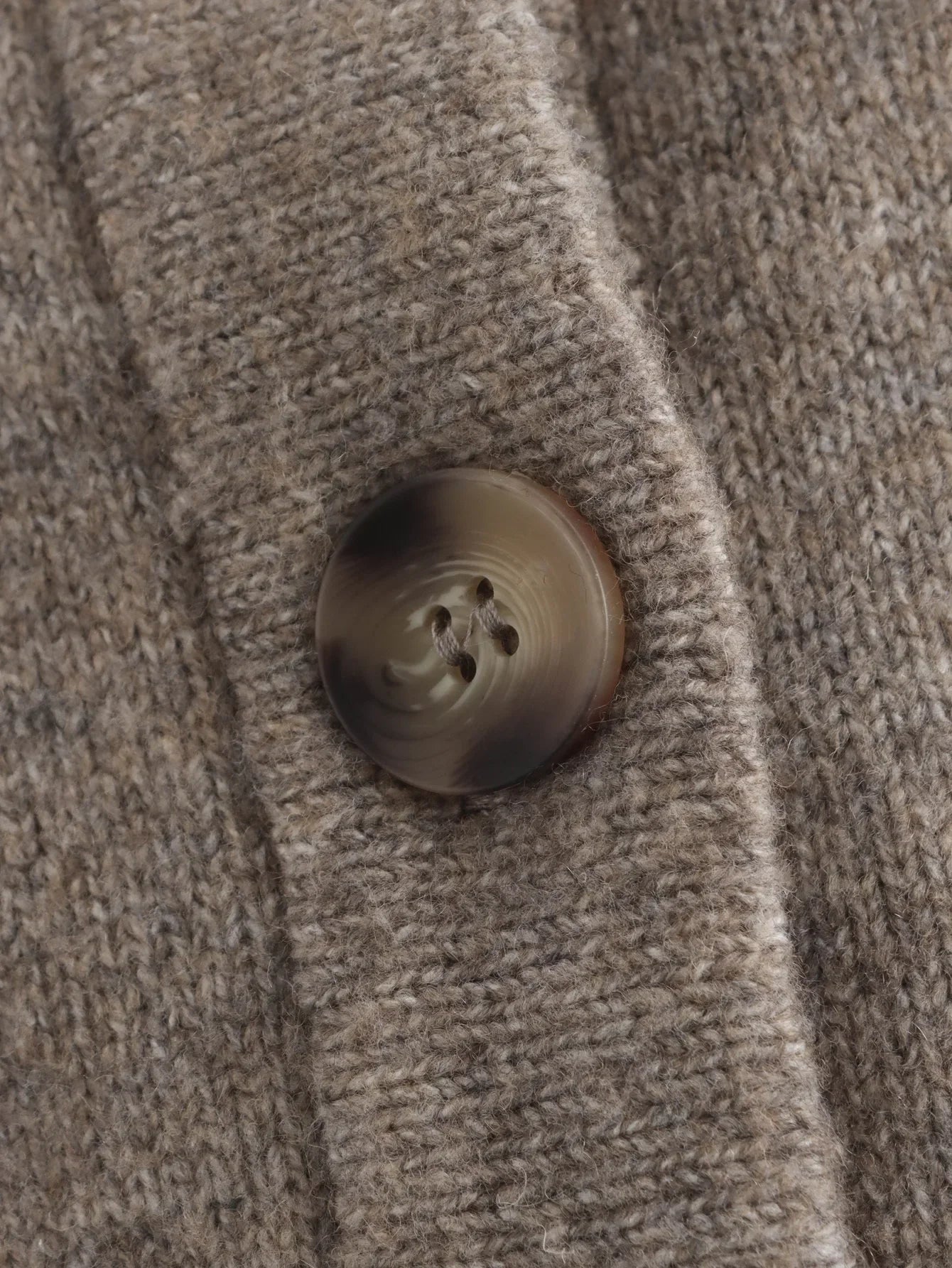 Cardigã Capa Cropped em Tricot para Casual Chic Lenogue