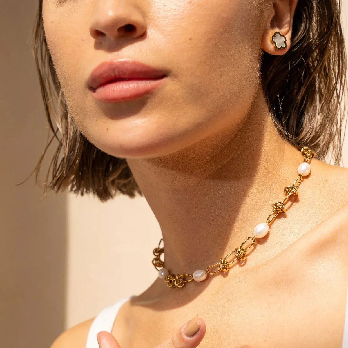 Colar Glamorous Nó e Pérolas Lenogue Ouro