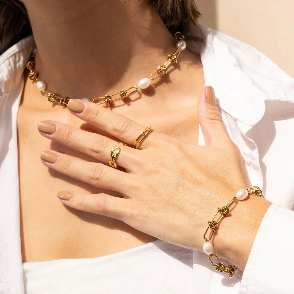 Colar Glamorous Nó e Pérolas Lenogue Ouro