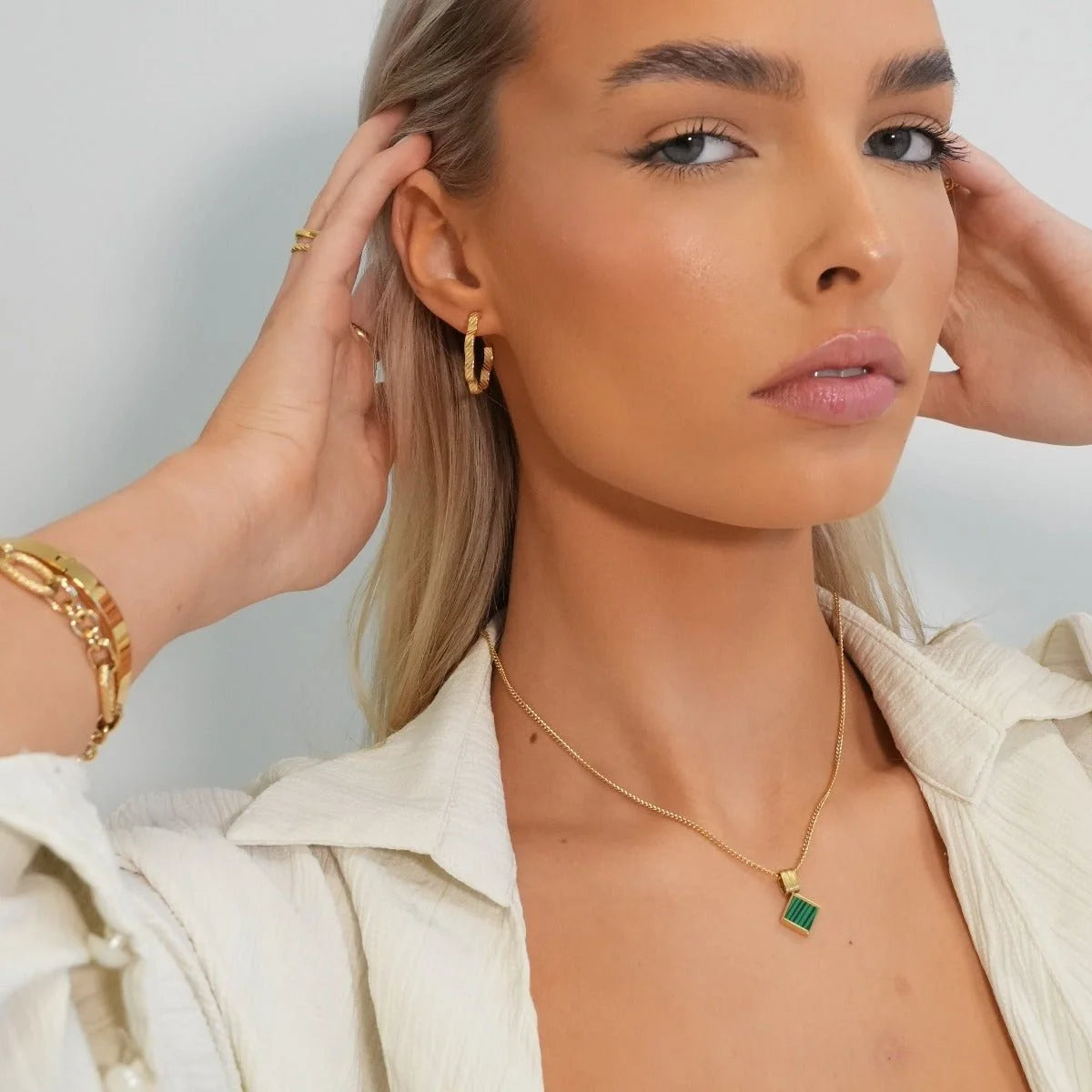 Colar Noble Geometric Minimal Lenogue Ouro