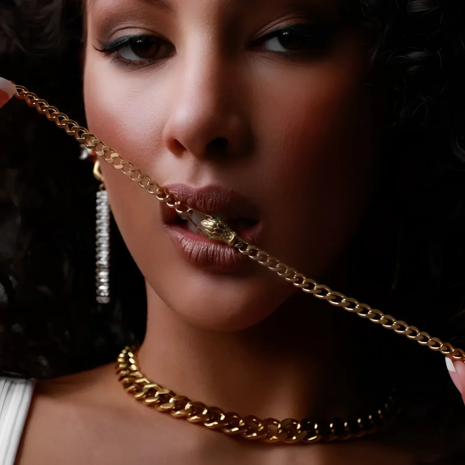 Colar Radiant Choker Serpente Lenogue Ouro