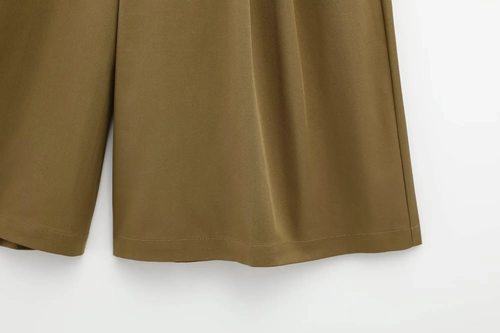 Conjunto Casual com Camisa de Bolsos e Shorts para Verão Lenogue