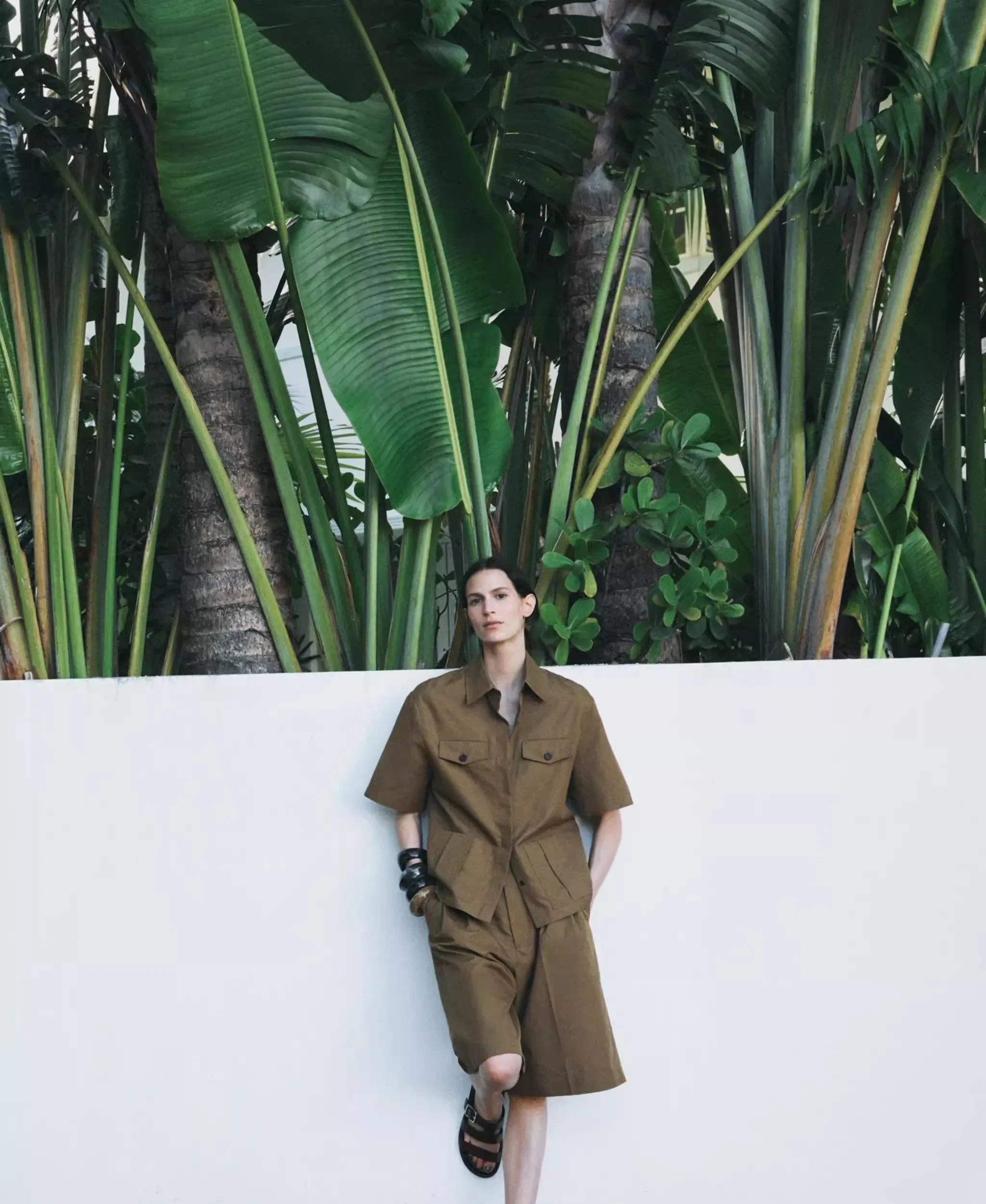 Conjunto Casual com Camisa de Bolsos e Shorts para Verão Lenogue