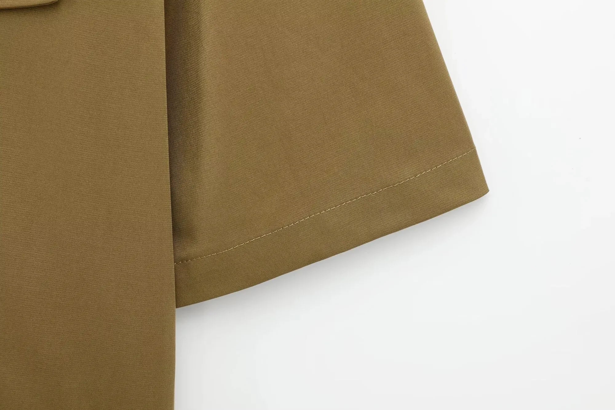 Conjunto Casual com Camisa de Bolsos e Shorts para Verão Lenogue