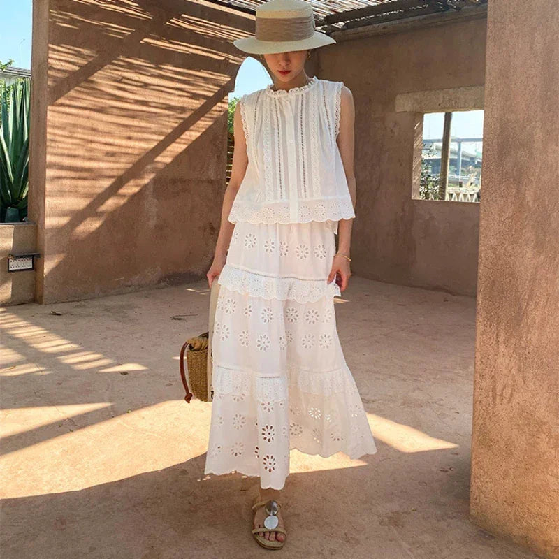 Conjunto Renda Bordada com Blusa e Saia Longa para Viagem Lenogue Branco / p