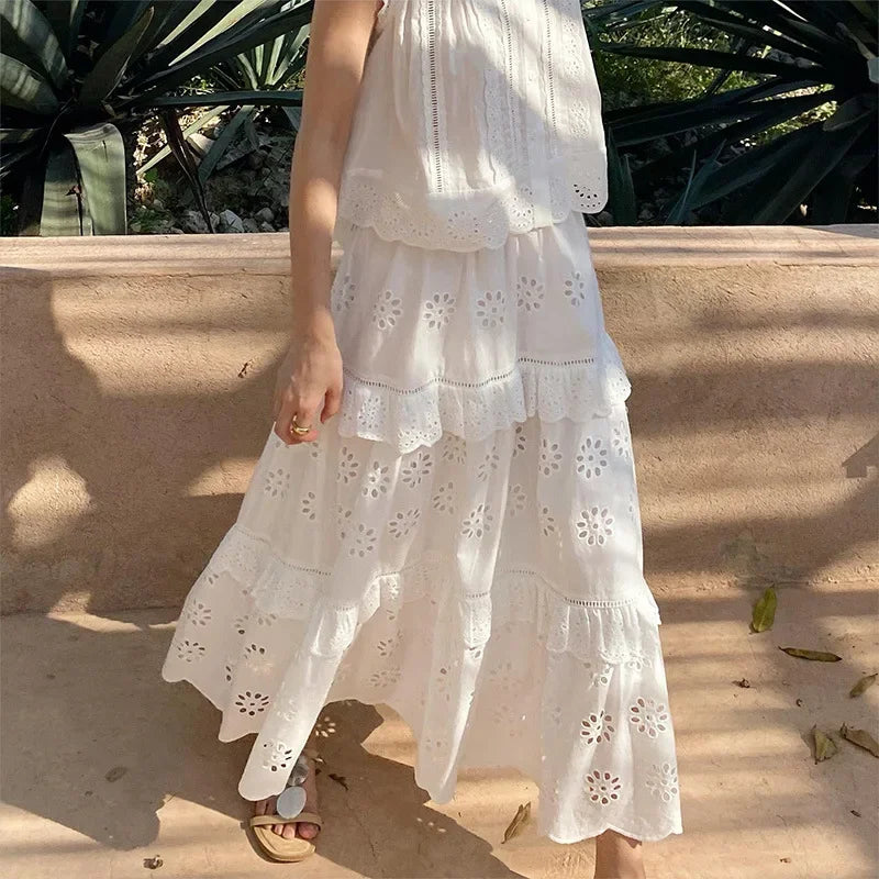 Conjunto Renda Bordada com Blusa e Saia Longa para Viagem Lenogue