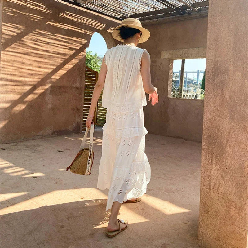 Conjunto Renda Bordada com Blusa e Saia Longa para Viagem Lenogue